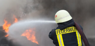 Kreis Lippe: Zwei mutmaßliche Brandstiftungen beschäftigen Polizei