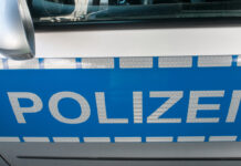 Schwerer Unfall in Verl: Pedelec-Fahrerin bei Zusammenstoß mit Mercedes verletzt