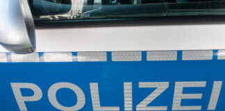 Schwerer Unfall in Verl: Pedelec-Fahrerin bei Zusammenstoß mit Mercedes verletzt