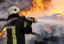 Zimmerbrand in Detmold-Heidenoldendorf: Angebranntes Essen löst Feuerwehreinsatz aus