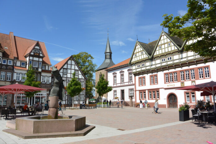240310-Stadtspaziergang mit Frau Kommerzienrat© Blomberg Marketing