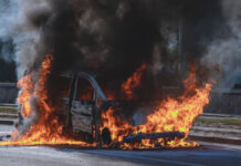 Brand in Salzhemmendorf-Lauenstein: Auto in Flammen – Polizei ermittelt wegen Brandstiftung