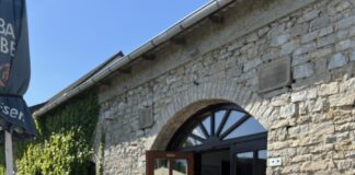 Neueröffnung in Lage: Keramikmalstudio auf Gut Ottenhausen