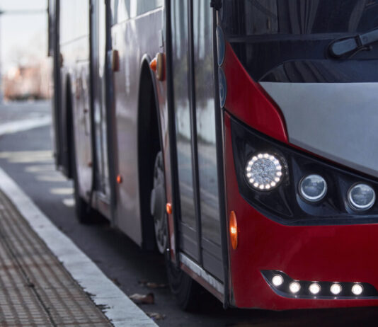 Schienenersatzverkehr: Direktbusse verbinden Lemgo und Bielefeld während Streckensperrung