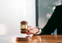 Kuriose Strafverhandlung in Lemgo: Angeklagter verplappert sich