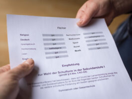 Halbjahreszeugnisse stehen an: Anmeldeverfahren für weiterführende Schulen in Bad Salzuflen