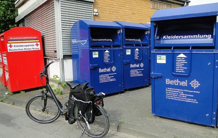 Altkleidercontainer699p