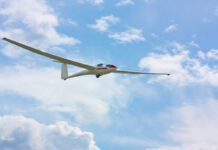 Segelflugzeug in Oerlinghausen verunglückt: Insassen verletzt