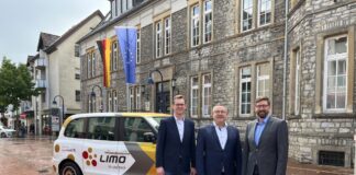 Fünf Jahre Limo in Lippe: On-Demand-Verkehr feiert Geburtstag