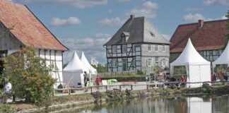 Ereignisreiche Saison: LWL-Freilichtmuseum Detmold veröffentlicht Besucherzahlen