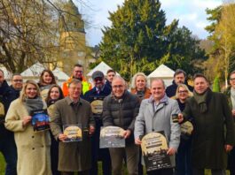 Detmolder Weihnachtsmarkt 2025 startet im Schlosspark
