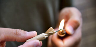 Knalltrauma und Hörverlust: Sicherer Schutz vor Silvesterböllern