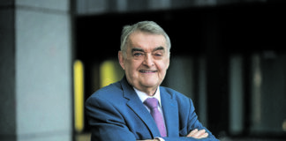 Innere Sicherheit im Fokus: NRW-Innenminister Herbert Reul kommt nach Oerlinghausen