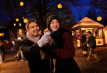 Verkaufsoffener Sonntag und Weihnachtsmarkt-Express: Adventsshopping in Detmold