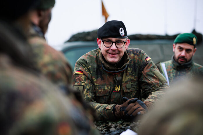 2_240122_GÜZ 01-25_Till Hey-54