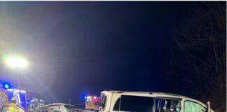 Tragischer Unfall auf A2 bei Bielefeld-Altenhagen: Zwei Autofahrer schwer verletzt