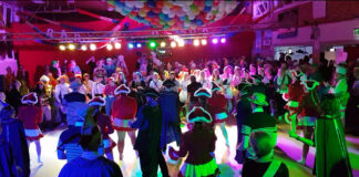 Detmold-Bentrup-Loßbruch: Karneval im Kuhstall