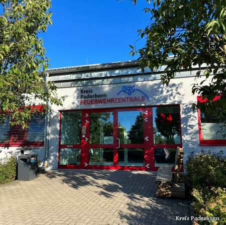 Kreisleitstelle Paderborn zieht Blaulicht-Bilanz für das Jahr 2025