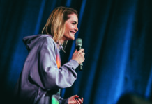 Hazel Brugger kommt nach Lemgo: Comedy-Star präsentiert neues Programm