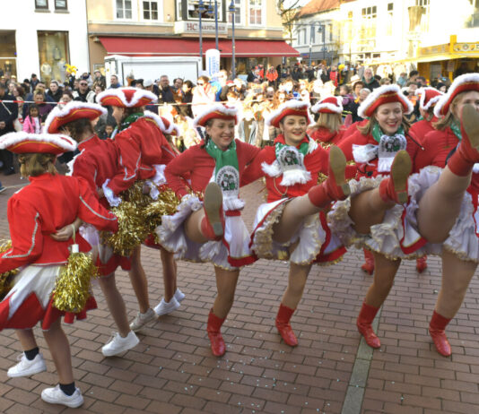 Lage: Rosenmontagszug 2026 wird im WDR-Fernsehen gezeigt