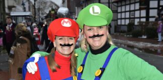 Rosenmontag in der Zuckerstadt: Petrus ist ein Lagenser Jeck