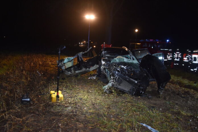 26.03.14 Alleinunfall bei Schwalenberg - Im Mühlenfeld (57)