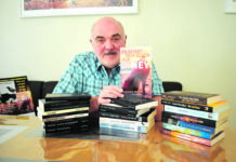Koslowski kehrt zurück: Joachim H. Peters legt mit „Es stirbt sich schön auf Norderney“ sein 25. Buch vor