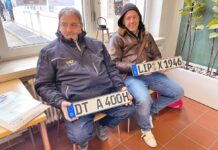 Rückkehr der Kennzeichen DT und LE: Umstellung löst Sturm auf Anmeldestellen aus