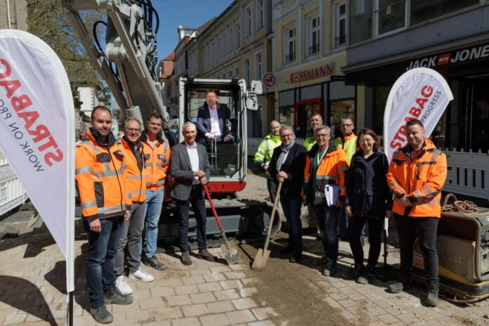 Spatenstich_Lange_Straße