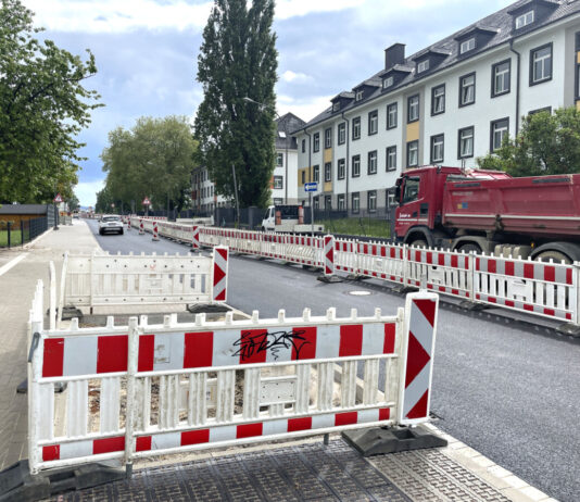 Happy Birthday, Baustelle: Arbeiten an Lemgoer Straße in Detmold dauern an