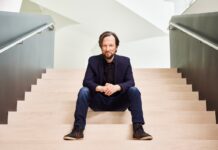 „Hermann (fool on the hill)“ im Theater Gütersloh: Regisseur Christian Schäfer im Interview über Mythos und Apokalypse