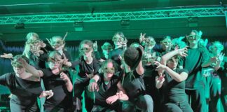 Bad Salzuflen: Gesamtschule Aspe begeistert mit kreativem Bühnenabend