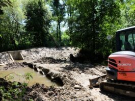 Detmold: Wasserwirtschaftliche Baumaßnahme in der Parklandschaft Friedrichstal