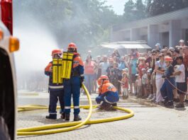 Blick hinter die Kulissen: Tag der Feuerwehr in Lemgo