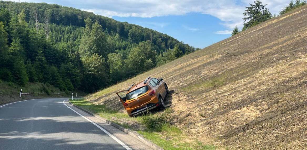 Zu schnell auf der Gauseköte unterwegs – Alfa Romeo verursacht Unfall