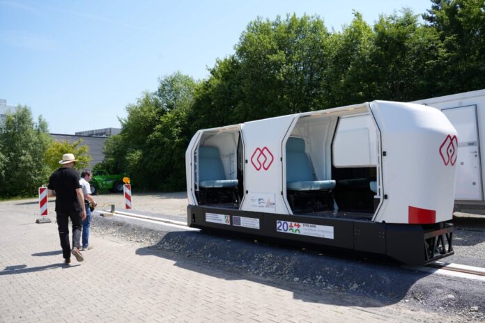 2026_216_MONOCAB_auf_Messe_InnoTrans
