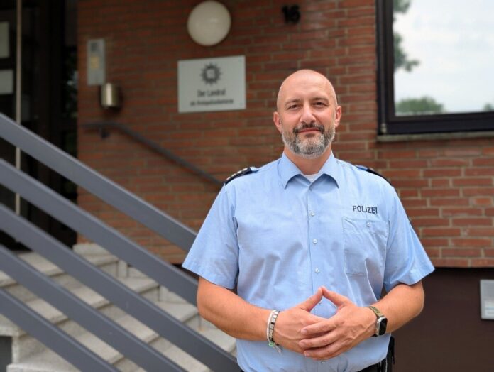 Polizei Lippe PHK Alexander Löwen Leiter Wache Lag