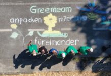 Detmold: Erfolgreicher Kreide-Flashmob in Diestelbruch