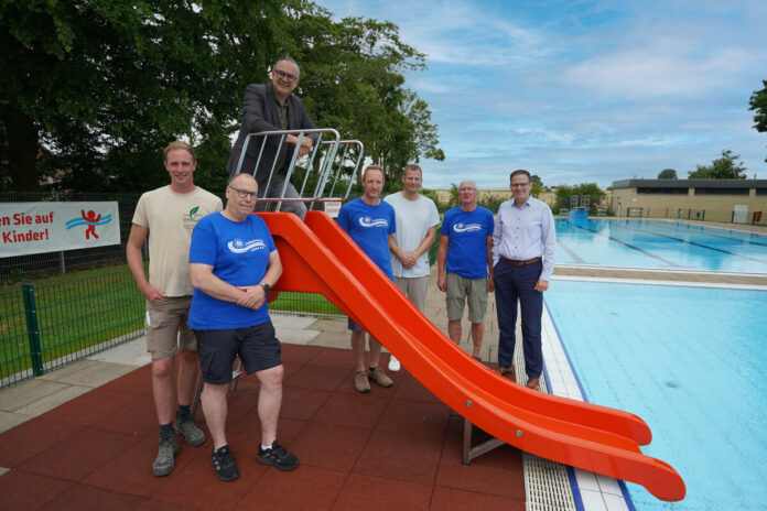 Rutsche Freibad Lieme