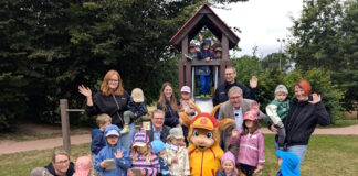 Neues Gesicht für lippisches Traditionsvolksfest Maskottchen „Willi Basen“ wirbt ab sofort für Wilbaser Markt