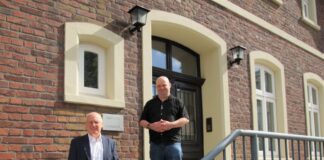 Neuer Leiter: Dr. Maik Schmerbauch übernimmt Stadtarchiv Lage