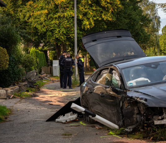Großeinsatz in Pivitsheide: Autodiebstahl endet in wilder Verfolgungsjagd