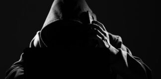 Gefahr lauert am Telefon: Erneute Schockanrufwelle in Bielefeld