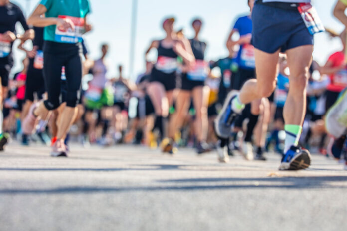 marathon runners in the city