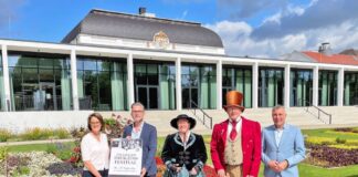 Viktorianisches Flair im Kurpark: Premiere des Charles-Dickens-Festivals in Bad Salzuflen