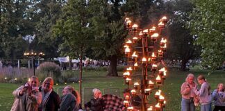 Bad Salzuflen: Kurpark erstrahlt im Licht von 10.000 Kerzen