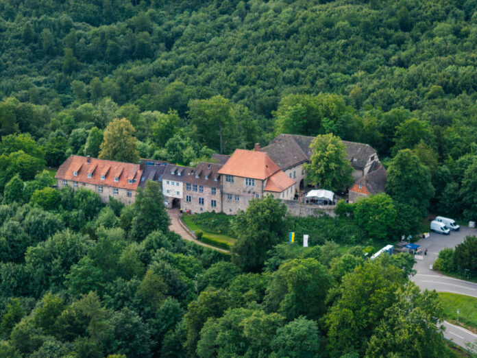 1-BurgSternberg