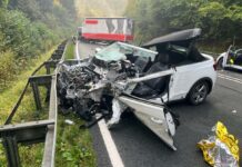 Frontalzusammenstoß auf B1 bei Schlangen: Autofahrer schwer verletzt