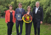 Jahrzehntelanges Ehrenamt: Bundesverdienstkreuz für Jörg Thelaner aus Detmold