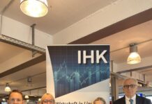 IHK-Herbstumfrage: Lippische Wirtschaft zeigt vorsichtigen Optimismus